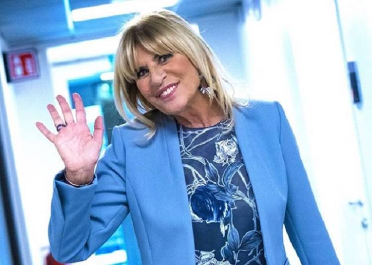 Gemma Galgani a ‘Verissimo’: “Tra me e Giorgio Manetti c’è una corrente magica, sento che prova qualcosa per me ma è bloccato dall’orgoglio! Tina Cipollari? Vorrebbe spezzarmi ma non ci riesce!” preview