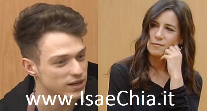 ‘Amici 17’, Paola Turci impazzisce per Irama. E il web insinua: “È perché vengono dalla stessa casa discografica!” article-post