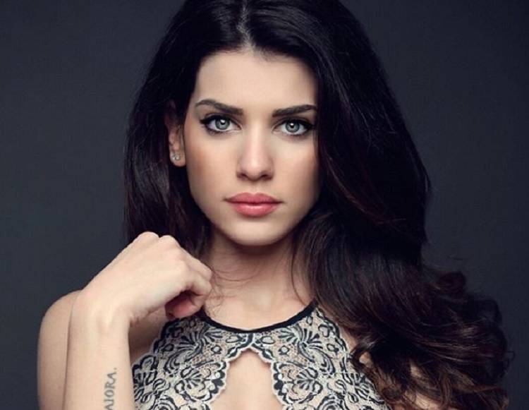 ‘Gf 14’, Mary Falconieri torna a parlare del suo ex Giovanni Angiolini: “Ho scelto io di troncare la nostra relazione, ma da mesi lui era distante” preview