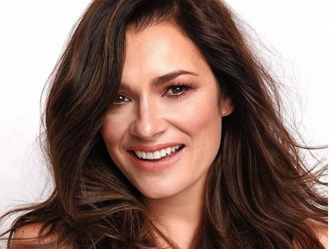 Verissimo, Alena Seredova presa di mira per il suo fisico dopo l’intervista dalla Toffanin: “Mi hanno detto che sono un barile, che sono grassa e vecchia” “ preview