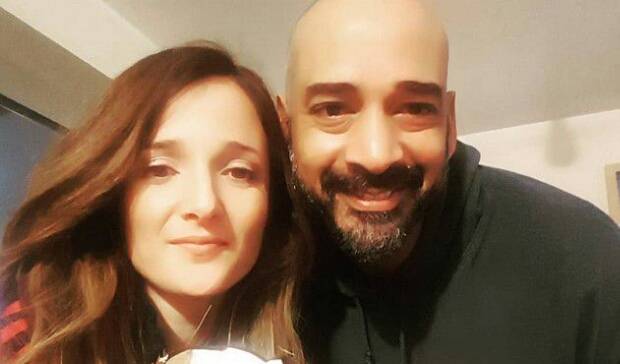 ‘Isola 13’, Angela Rende continua a difendere a spada tratta Amaurys Perez: “Potrei buttarmi anche nel fuoco, perché ho la certezza che mio marito non mi ha tradito!” article-post