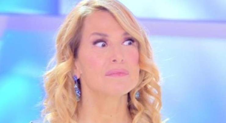 ‘Grande Fratello 15’, dopo il no di Barbara Palombelli i vertici Mediaset propongono la conduzione a…Barbara D’Urso! preview