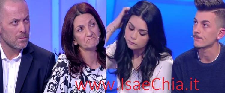 ‘C’è Posta Per Te’, Enzo decide di non aprire la busta nonostante la malattia della mamma (video) preview