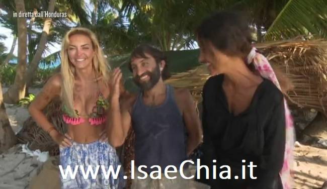 ‘Isola 13’, decima puntata: Simone Barbato attaccato dal gruppo viene eliminato al televoto, Elena Morali e Rosa Perrotta si ricongiungono agli altri naufraghi. I nominati sono… preview