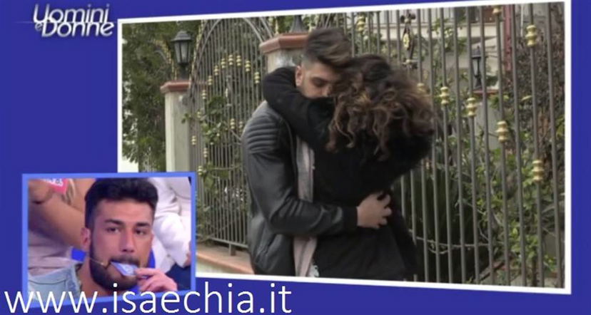 ‘Uomini e Donne’: l’opinione di Chia sulla puntata del Trono classico del 12/03/18 preview