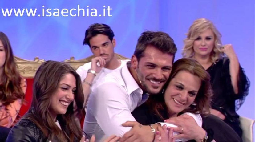 ‘Uomini e Donne’: l’opinione di Chia sulla puntata del Trono classico del 28/03/18 preview