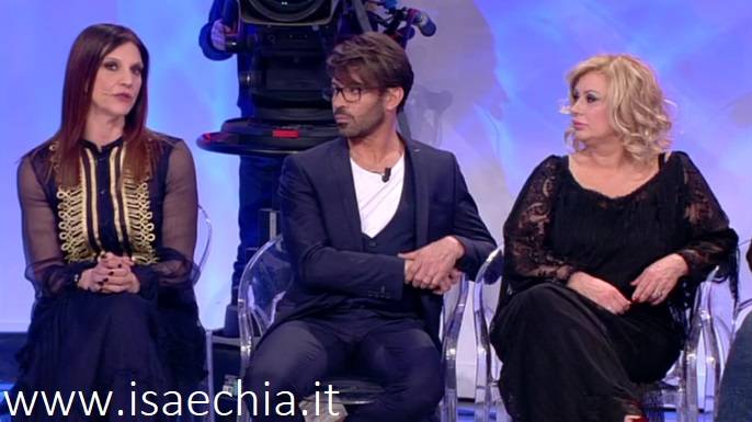 ‘Uomini e Donne’: l’opinione di Isa sulla puntata del Trono over del 14/03/18 preview