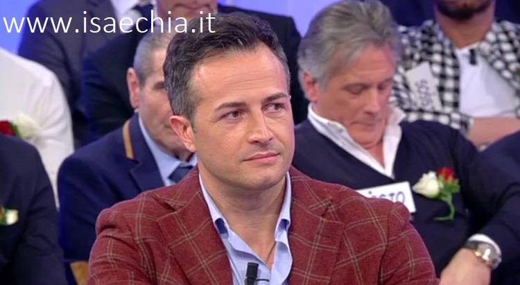 ‘Uomini e Donne’: l’opinione di Isa sulla puntata del Trono over del 15/03/18 preview