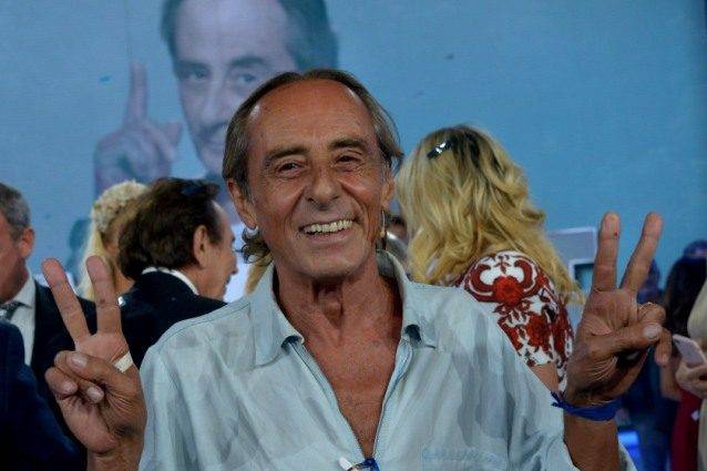 Nino Formicola ospite in radio: “Ho vinto l’’Isola 13’ perché il pubblico si è stancato di certi programmi e di certi personaggi, e ha voglia di vedere in tv persone normali!” preview