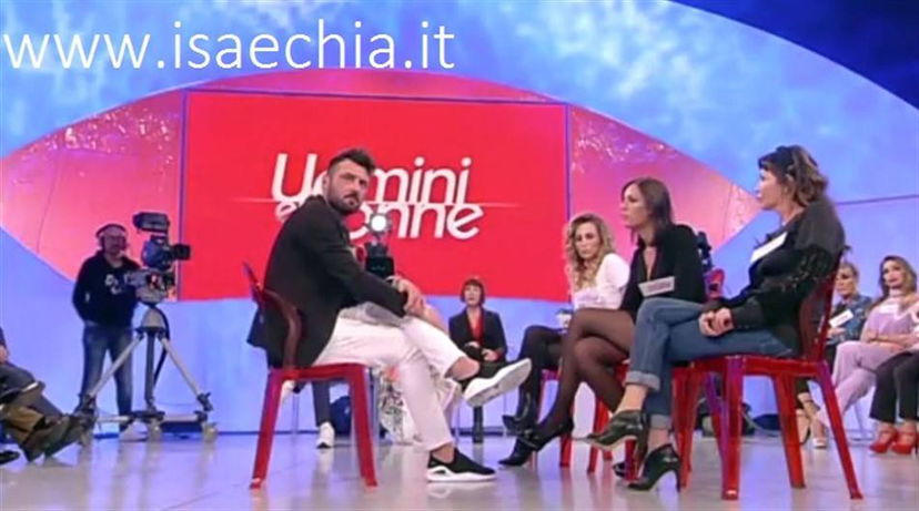 ‘Uomini e Donne’: l’opinione di Chia sulla puntata del Trono over del 13/04/18 preview