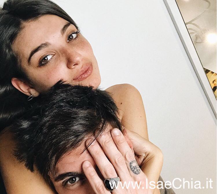 ‘Uomini e Donne’, l’ex corteggiatore Alessandro Basile in esclusiva a IsaeChia.it: “Io e Rebecca Staffelli facciamo sul serio!” article-post