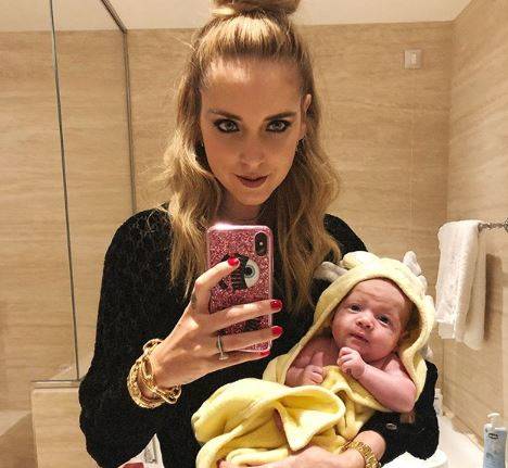 Chiara Ferragni si confessa al ‘Corriere della Sera’ e spiega perché condivide sui social le foto del figlio Leone! preview