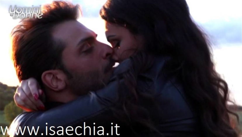 ‘Uomini e Donne’, ecco le prime parole di Mariano Catanzaro dopo aver scelto Valentina Pivati! (Foto) preview