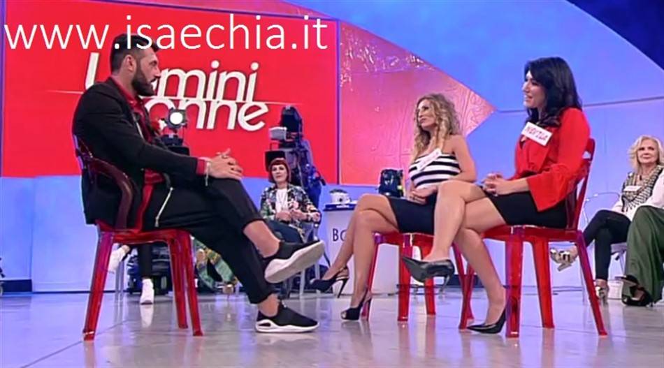 ‘Uomini e Donne’: l’opinione di Chia sulla puntata del Trono over del 18/05/18 article-post