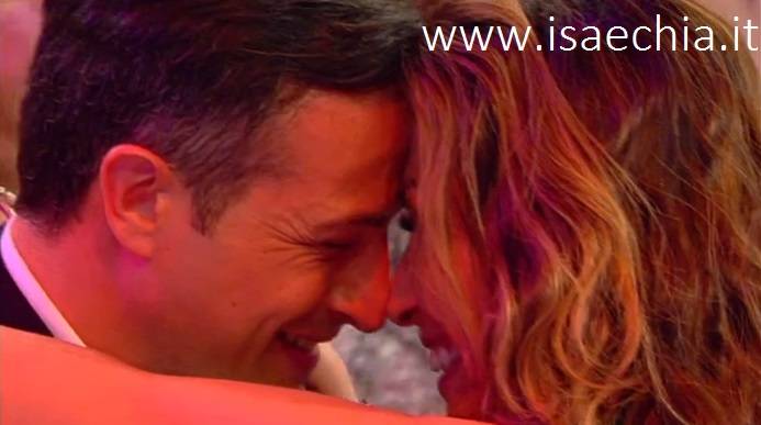 ‘Uomini e Donne’: l’opinione di Isa sulla puntata del Trono over del 9/05/18 preview