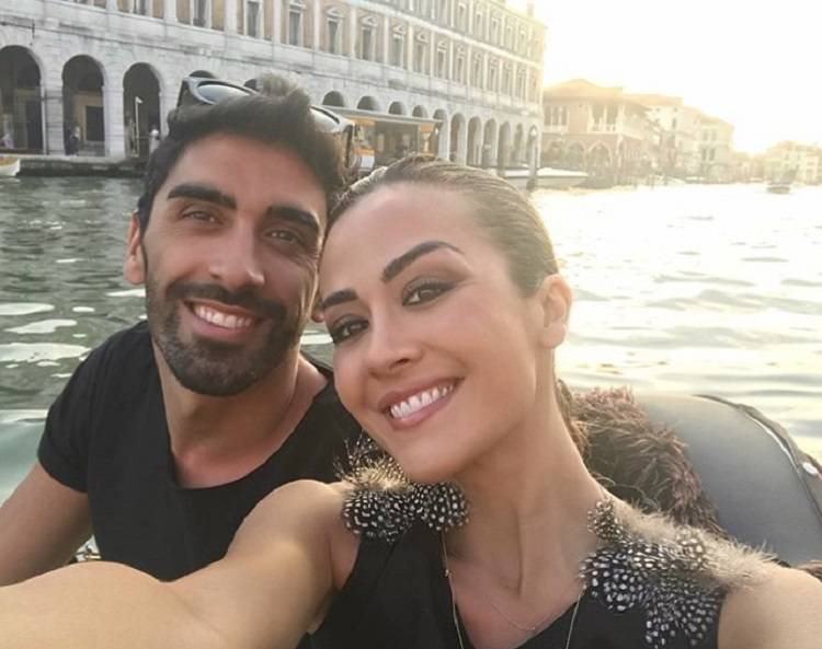 Filippo Magnini e Giorgia Palmas si confessano al settimanale ‘Chi’: dalle accuse di doping all’ex nuotatore fino ai progetti di matrimonio! preview