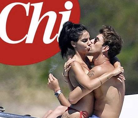 Giulia De Lellis e Andrea Damante fotografati da ‘Chi’ mentre si baciano in barca: foto preview