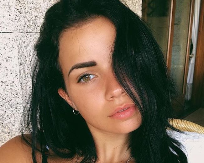 ‘Temptation Island Vip’, Eleonora Rocchini smentisce la sua partecipazione: “Non fatevi strane idee, vi sembro il tipo?” preview