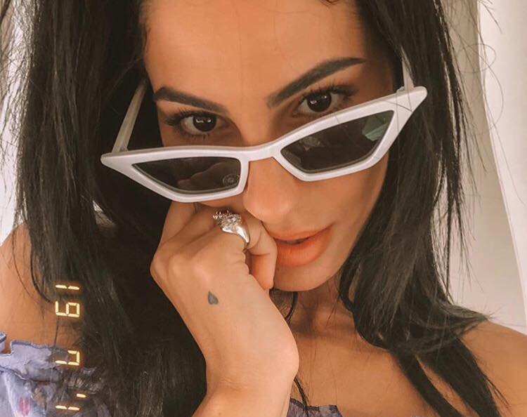 ‘Uomini e Donne’, Giulia De Lellis confessa: “Gli uomini da evitare sono quelli troppo presi da se stessi. Ti fanno sentire trascurata, senza mai degnarti di un’attenzione!” article-post