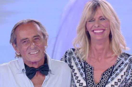 ‘Isola 13’, Nino Formicola ad un passo dalle nozze con la sua Alessandra Raya! E sulla possibilità di fare l’opinionista nel reality… preview