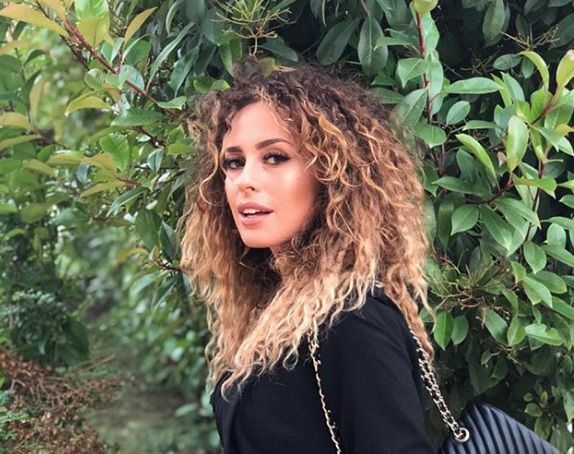 ‘Uomini e Donne’, Sara Affi Fella dopo la rottura con Luigi Mastroianni torna a parlare d’amore… e alla fine sbotta! preview