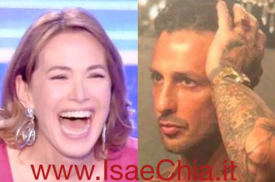 Fabrizio Corona e le nuove frecciatine al veleno nei confronti di Barbara D’Urso (Foto) preview