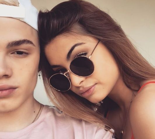 ‘Amici 17’, vacanza d’amore a Parigi per Emma Muscat e Biondo (video) preview