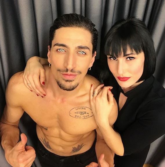 Amici, Giulia Pauselli spiega perché lei e Marcello Sacchetta hanno cambiato idea e deciso di mostrare il volto del loro bambino sui social article-post