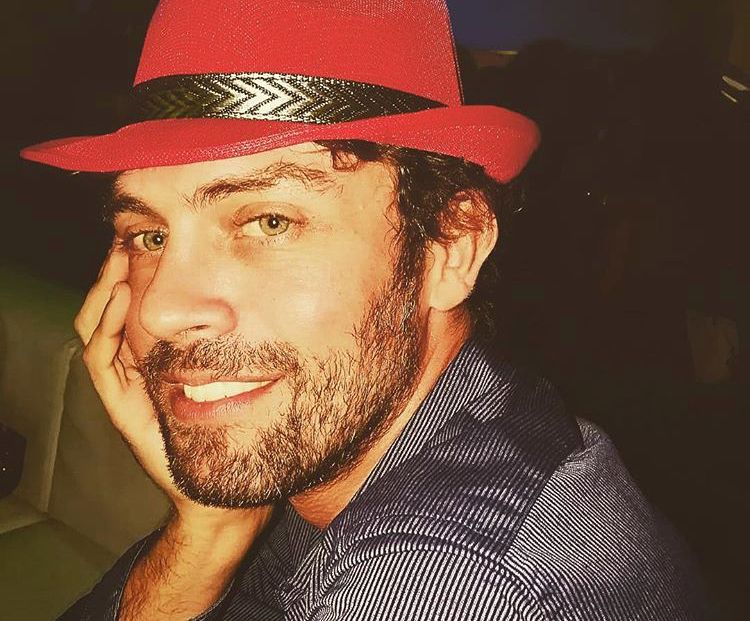 ‘Gf Vip 2’, Raffaello Tonon si confida a ‘Spy’: dal rapporto con la madre all’eleganza che gli ha salvato la vita! article-post