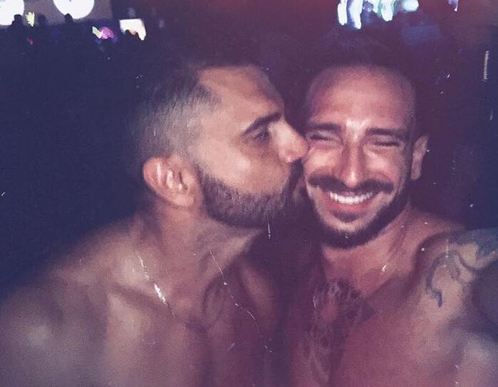 ‘Uomini e Donne’, Alessandro D’Amico ufficializza il ritorno di fiamma con l’ex fidanzato Ricardo! (Foto) preview