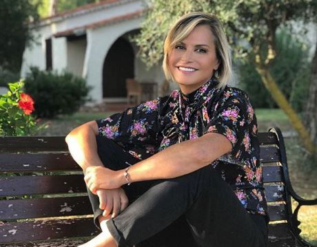 Simona Ventura, arrivano le prime parole della conduttrice di ‘Temptation Island Vip’ direttamente dal villaggio! article-post