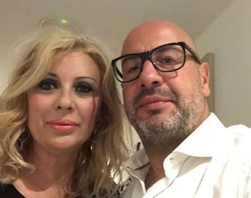 ‘Uomini e Donne’, aria di crisi tra Tina Cipollari e il compagno Vincenzo Ferrara? ‘Vero’ pubblica l’indiscrezione, e l’opinionista replica così (Video) preview