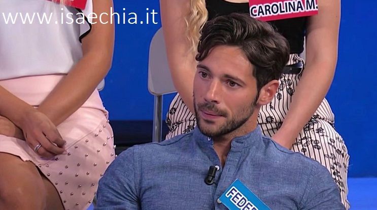 ‘Uomini e Donne’, il neo corteggiatore Federico Rubini parla delle troniste: “Teresa Langella è intelligente e battagliera. Mara Fasone? Altro che personalità forte, è un’insicura!” article-post