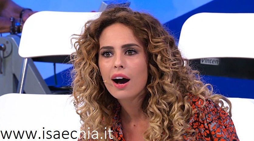 ‘Uomini e Donne’, Sara Affi Fella si candida per entrare nella Casa del ‘Gf Vip 4’. E a proposito degli insulti che riceve sul web… article-post