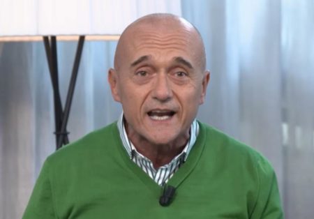 ‘Gf Vip 3’, Alfonso Signorini spiega perché ha difeso Francesco Monte (e non Giulia De Lellis lo scorso anno) dalle accuse di omofobia! preview