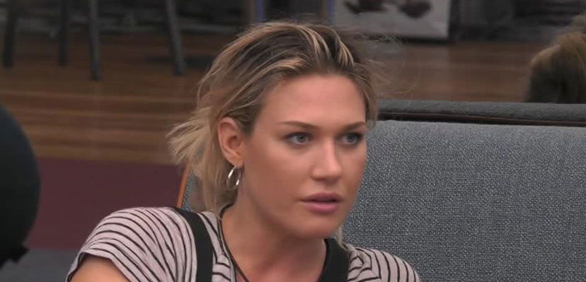 ‘Gf Vip 3’, Benedetta Mazza racconta la sua follia d’amore per il calciatore Pablo Osvaldo! (Video) preview