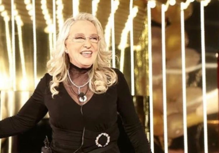 ‘Gf Vip 3’, Eleonora Giorgi si mostra per la prima volta dopo i ritocchini estetici (video) preview