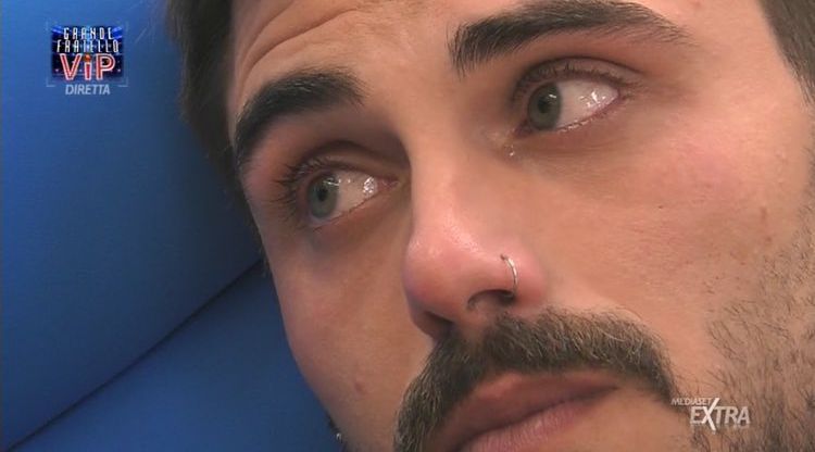 ‘Grande Fratello Vip 3’, primo crollo emotivo per Francesco Monte: ecco cosa è successo! preview