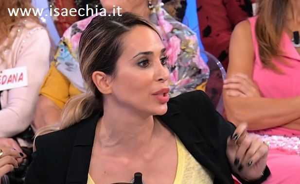 ‘Uomini e Donne’, Noel Formica, dama del Trono Over, si confessa: “Cerco una relazione libera e sincera per non ripercorrere gli errori del passato” preview