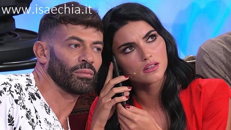 ‘Uomini e Donne’: l’opinione di Isa sulla puntata del Trono classico del 18/10/18 preview