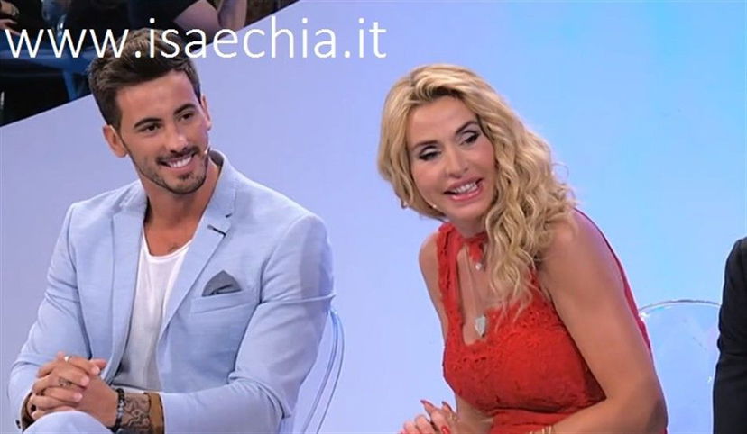 ‘Temptation Island Vip’, Valeria Marini: “Sto vivendo il periodo più bello della mia vita, anche grazie a Ivan Gonzalez. Non so che cosa ne sarà di noi, ma…” preview