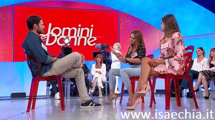 ‘Uomini e Donne’: l’opinione di Chia sulla puntata del Trono over del 31/10/18 preview