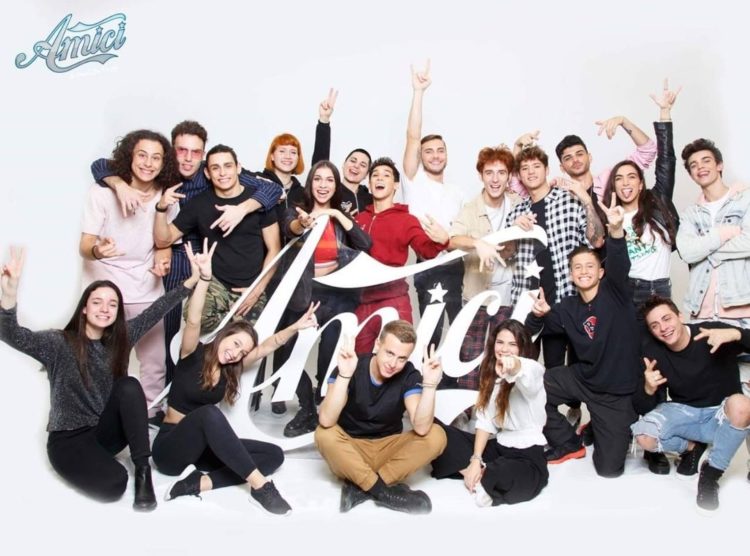 ‘Amici 18’, Arianna Forte e Mameli nuovi allievi della scuola! È scontro tra Alex Britti e Giacomo Eva, mentre gli eliminati sono… preview