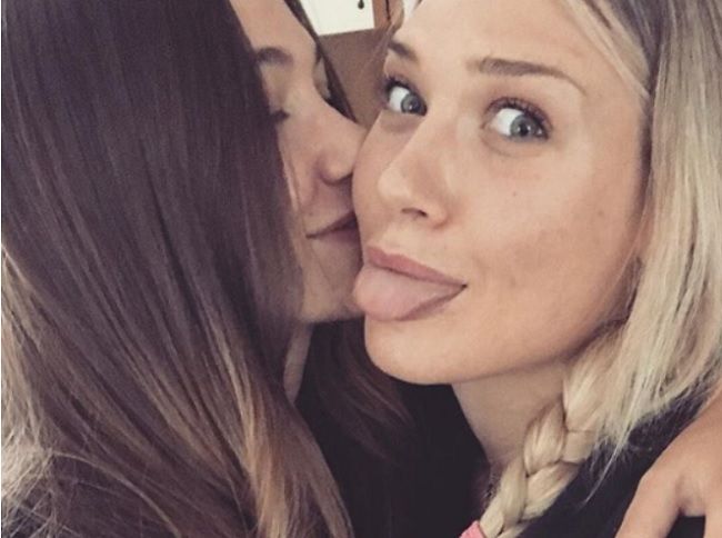 ‘Gf Vip 3’, parla la sorella di Benedetta Mazza: “Lei la vedo molto presa, mentre Stefano Sala credo si stia reprimendo. Dasha Dereviankina? Capisco che sia arrabbiata, però…” article-post