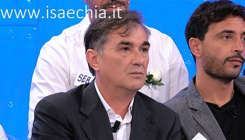 ‘Trono over’, dopo lo “scandalo” Gian Battista Ronza si difende sui social e fa delle pesanti insinuazioni su chi lavora a ‘Uomini e Donne’! preview