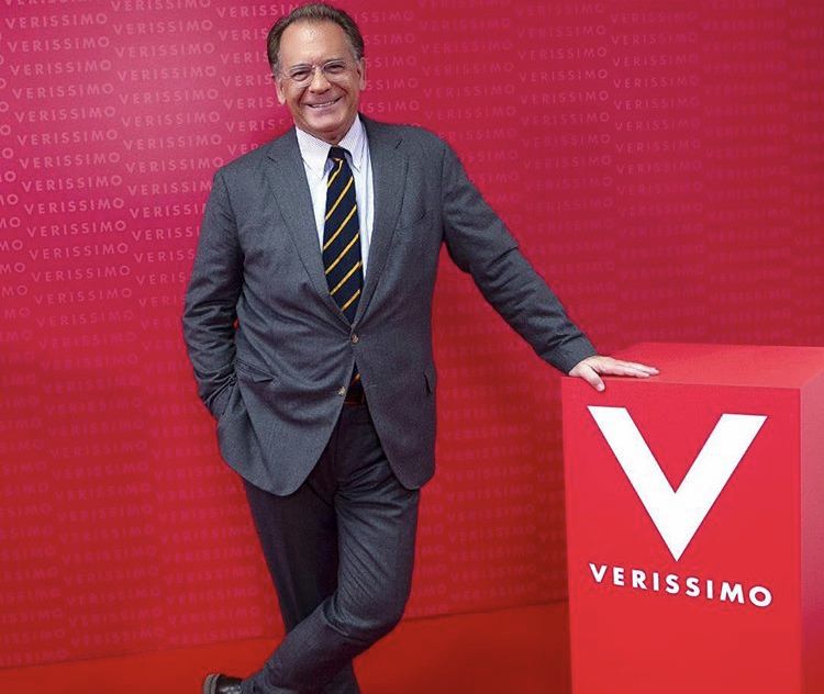 ‘Verissimo’, Alessandro Cecchi Paone: “Al ‘Gf Vip 3’ me ne hanno dette di tutti i colori, però anche io mi sono difeso! Ora faccio il tifo per…” (video) preview