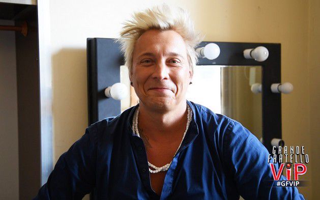 ‘Gf Vip 3’, incidente tragicomico per Andrea Mainardi costretto a lasciare momentaneamente la Casa: ecco cosa è successo nella notte! (Video) preview