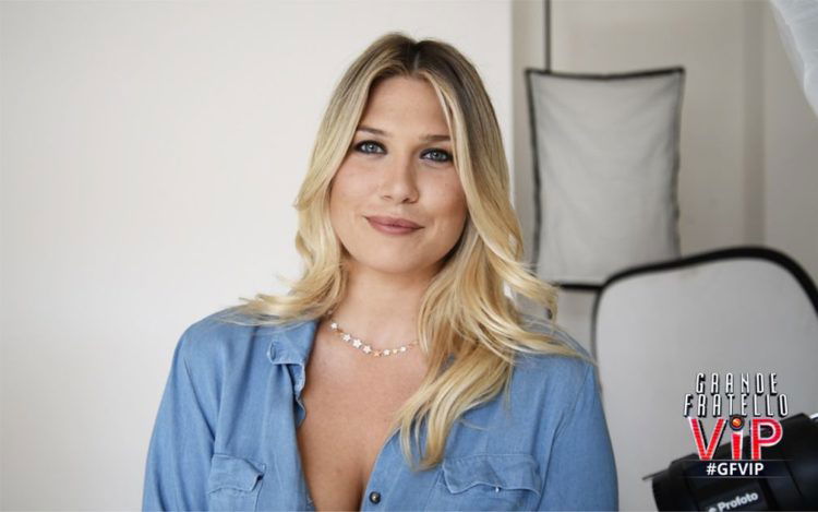 ‘Gf Vip 3’, Benedetta Mazza su Stefano Sala: “Dai miei occhi si vede quando qualcuno mi rende felice, ma non ho aspettative perché…” preview
