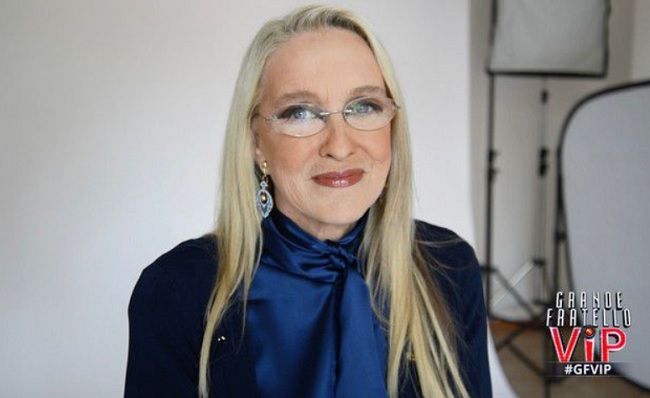 ‘Gf Vip 3’, Eleonora Giorgi svela l’identità di quel famosissimo premio Oscar americano che voleva portarla a letto (e come è andata a finire) preview