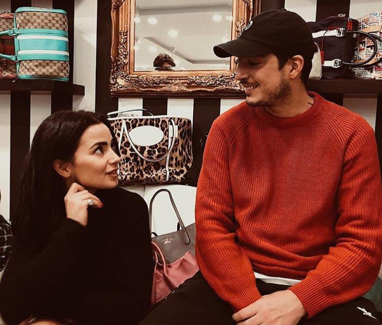 ‘Uomini e Donne’, aria di crisi tra Eleonora Rocchini e Oscar Branzani? L’ex corteggiatrice sui social risponde ai dubbi dei fan! preview